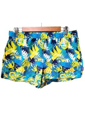 Patagonia Barely Baggie Shorts 2.5" Size L Tropical Leaf Print